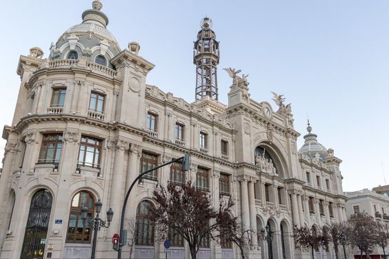 13. Post Office (اداره پست)